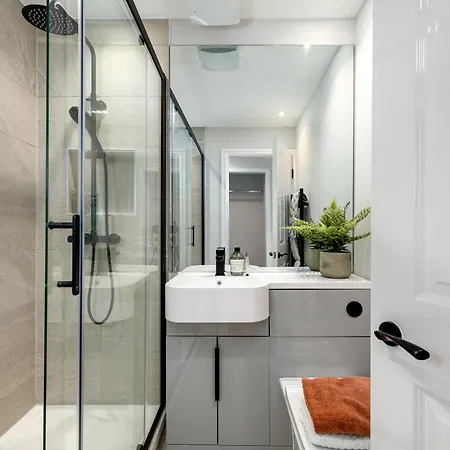 62 Park Street - Urban Apartmán