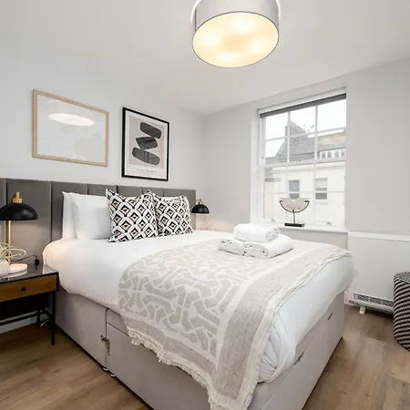 62 Park Street - Urban Бристоль