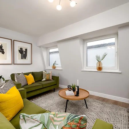 62 Park Street - Urban Апартаменти Бристоль