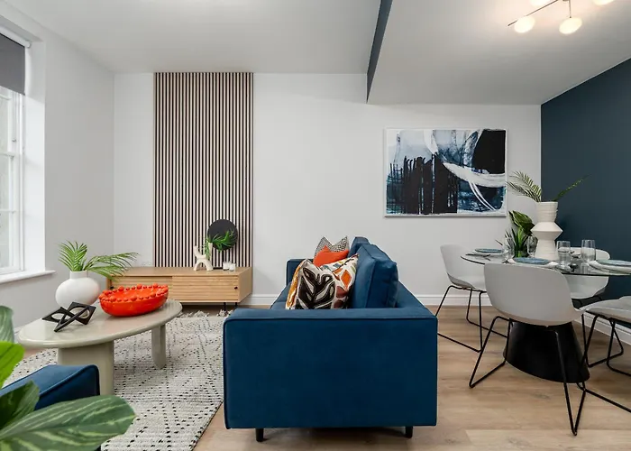 Apartment 62 Park Street - Urban *