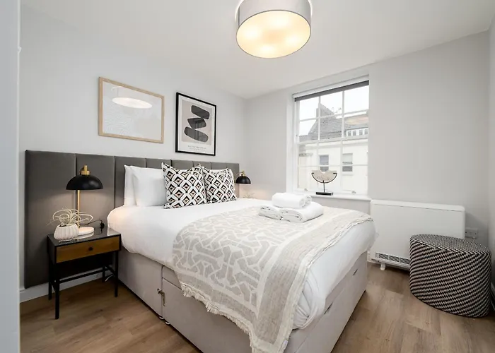 62 Park Street - Urban Бристоль