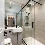 62 Park Street - Urban Apartment *