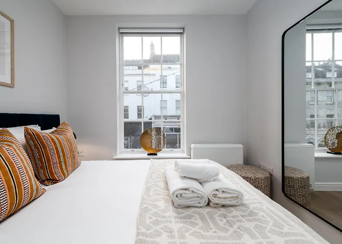 62 Park Street - Urban *